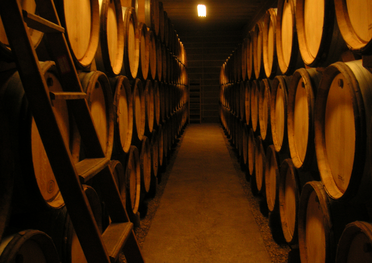 wine barrels for commercial wine industry using float switches